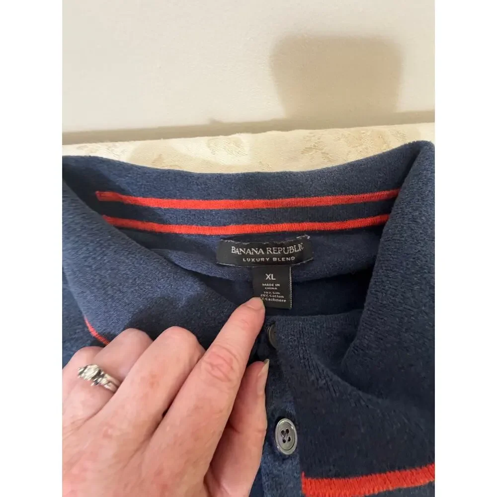 Banana Republic Men’s XL Luxury Blend Navy Long Sleeve Polo Shirt Red Trim